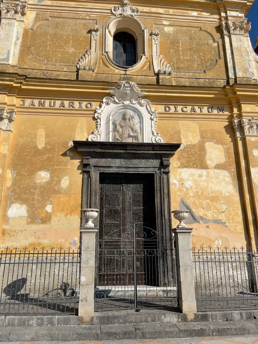 A Igreja de São Januário