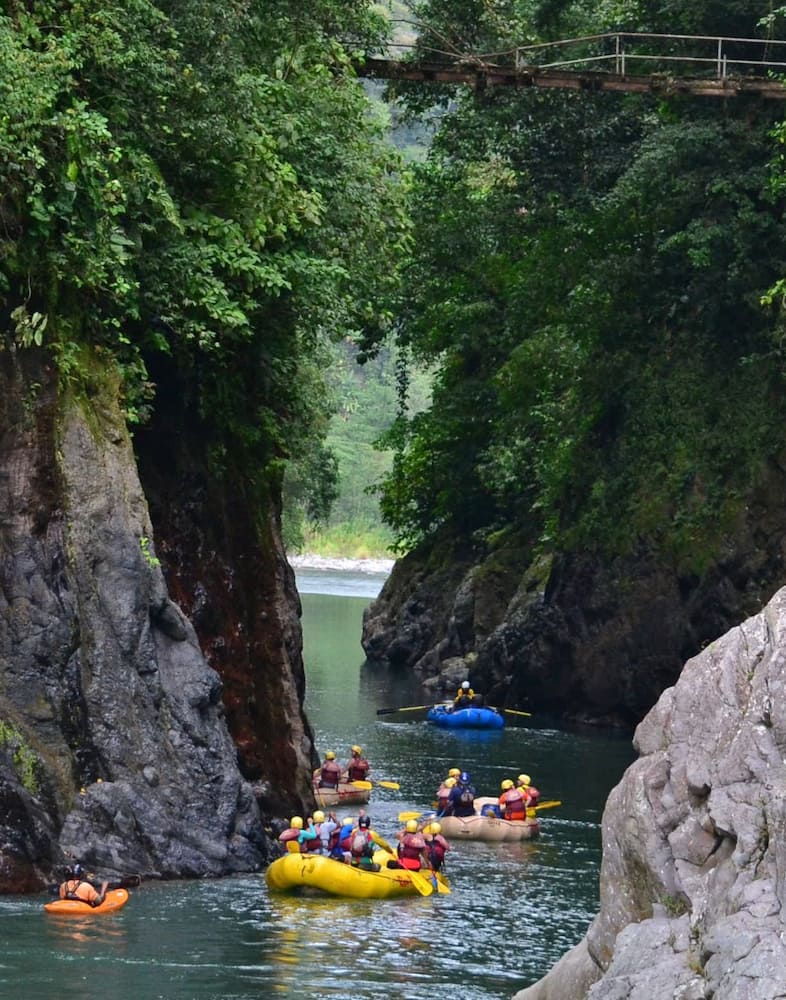 Rafting em águas brancas