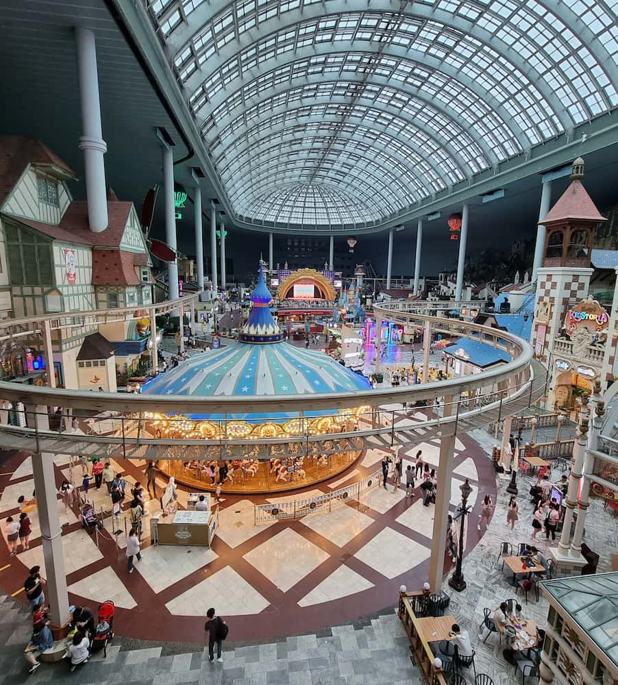 Lotte World